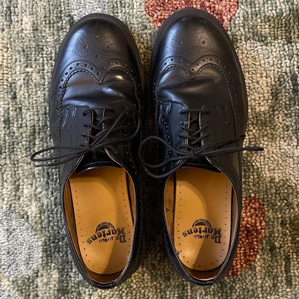 Dr. Martens Black Leather Brogue Derbys | 3989 SMOOTH LEATHER BROGUE SHOES